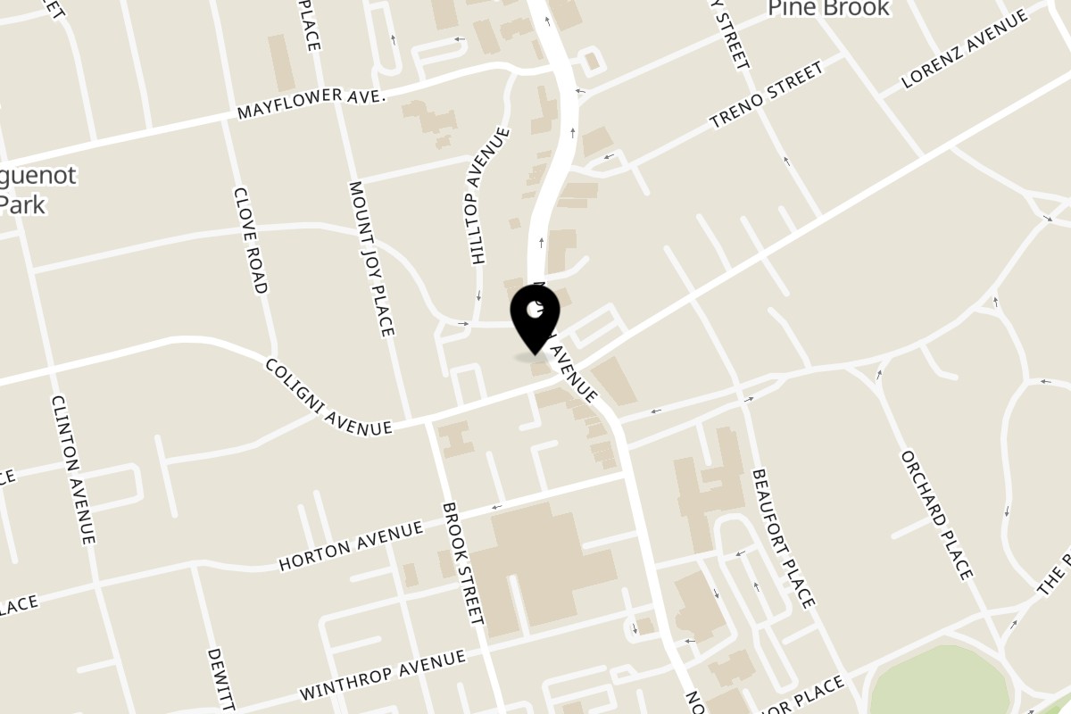 Map showing the location of Arepa Mania Venezuelan Cuisine on 572 North Ave in New Rochelle